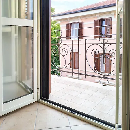 Un Passo Volta - Intero *