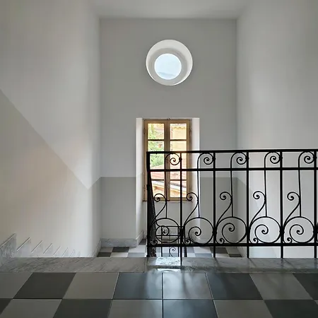 Un Passo Volta - Intero