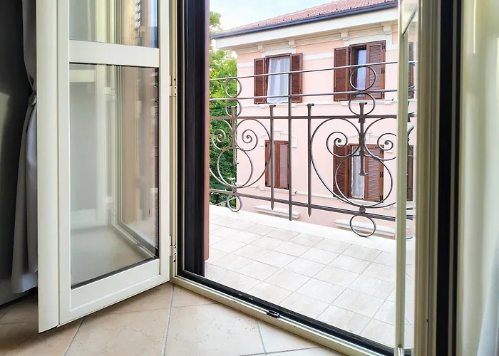 Un Passo Volta - Intero *